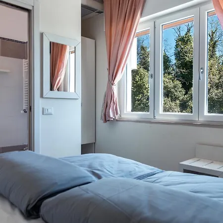 Cristina Otel Lazise