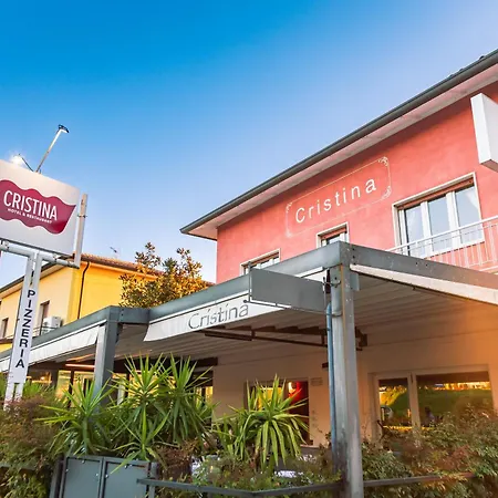 Otel Cristina